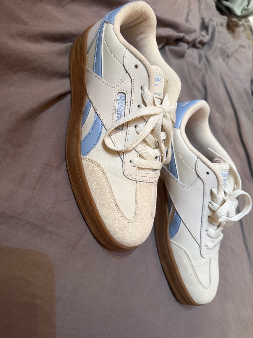 Reebok Cream & Light Blue Low-Profile Sneakers